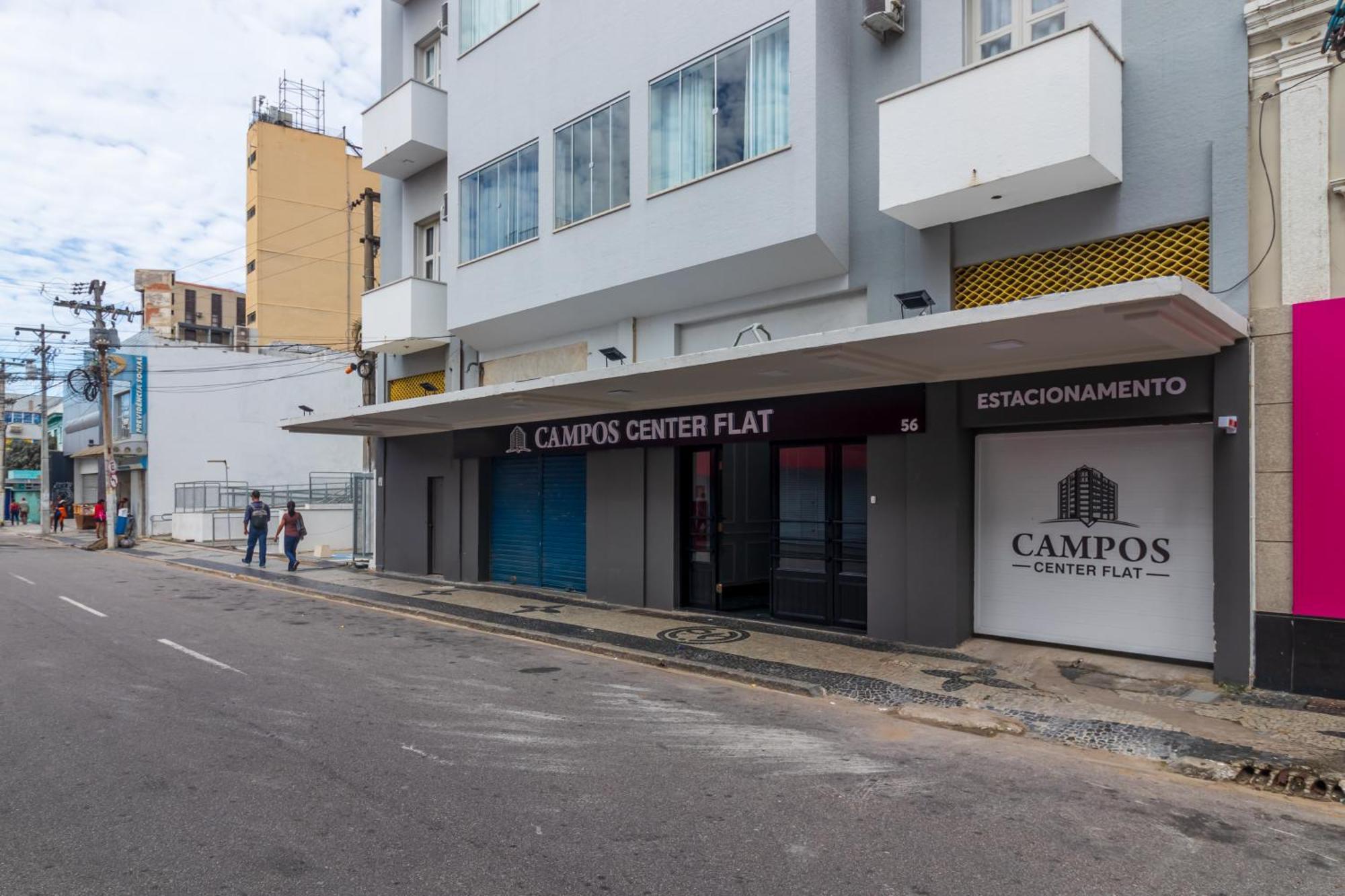 Отель Campos Center Flat By Castelo Itaipava Кампус-дус-Гойтаказис Экстерьер фото