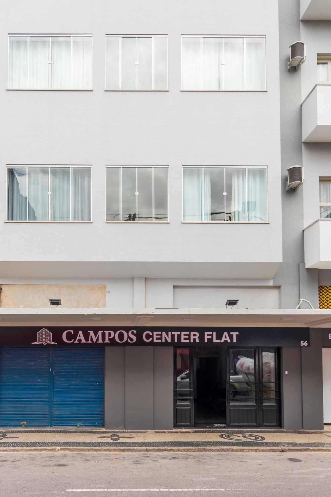 Отель Campos Center Flat By Castelo Itaipava Кампус-дус-Гойтаказис Экстерьер фото